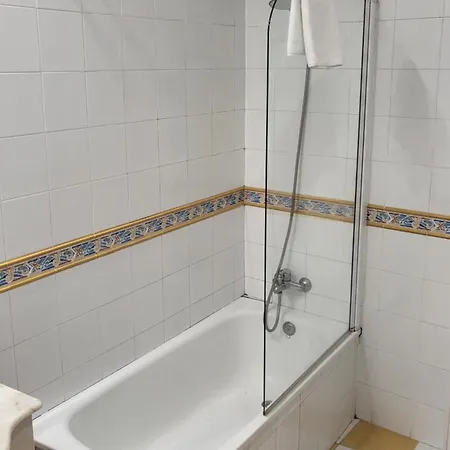 Casco Vello Oliva 8 * Comarca de Vigo